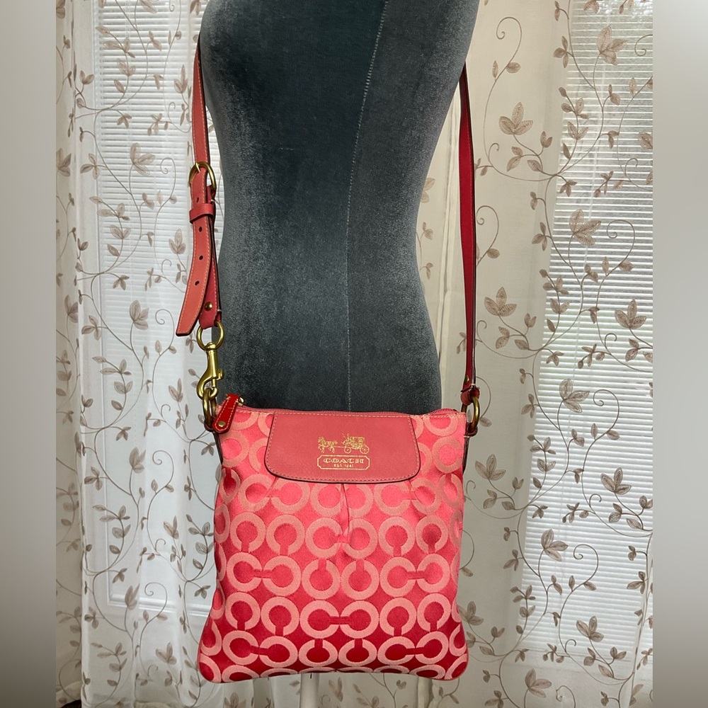 COACH 1941 Vintage Swing Pack OP ART. EUC!
